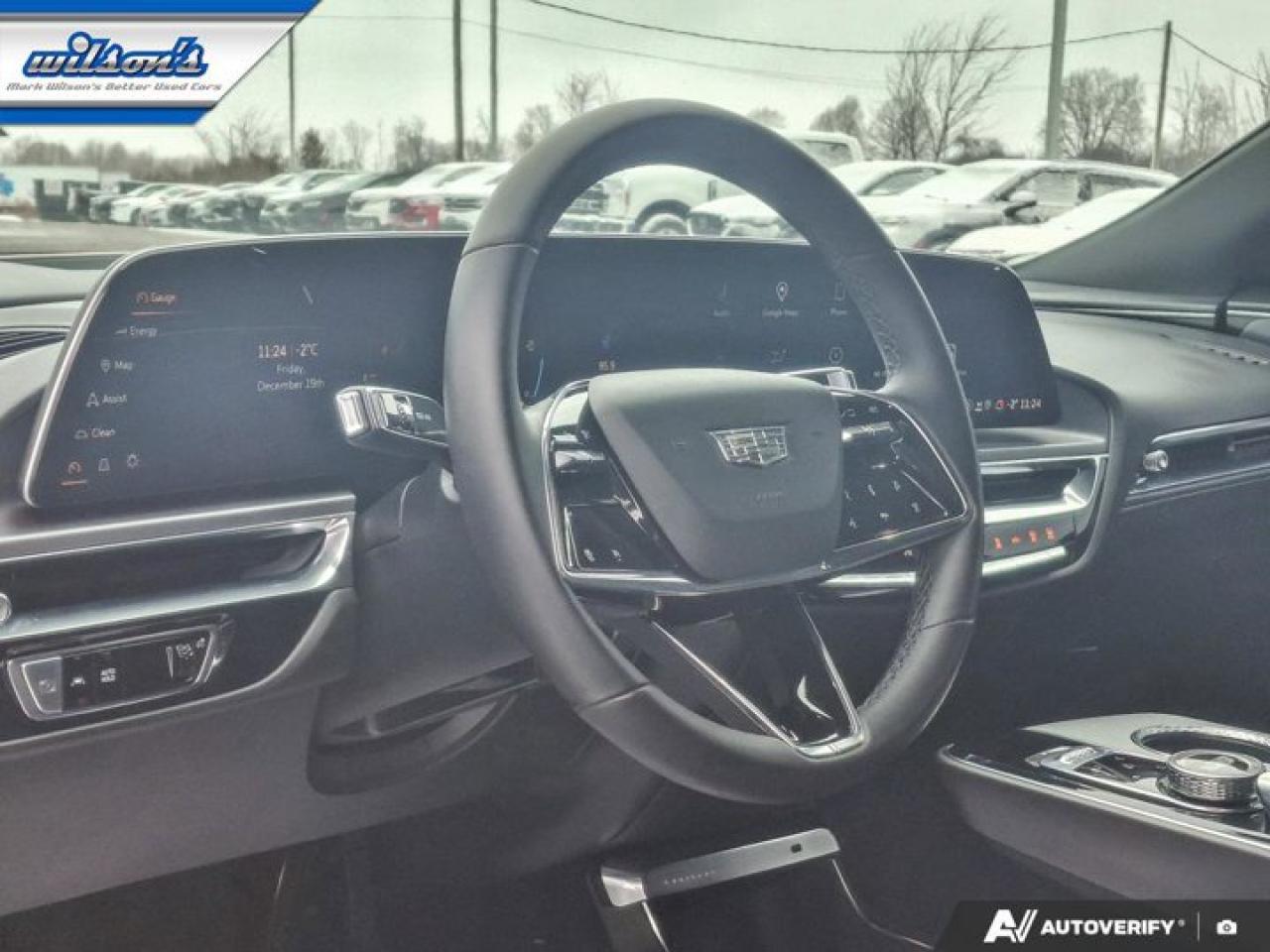 2024 Cadillac LYRIQ Tech Leather | Sunroof | Nav | Heated Seats | CarPlay + Android | Rear Camera | and More ! Photo