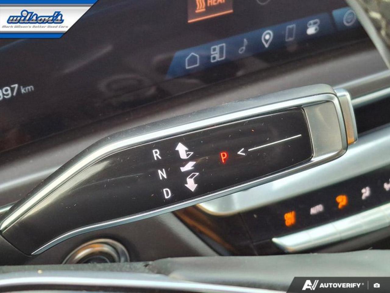 2024 Cadillac LYRIQ Tech Leather | Sunroof | Nav | Heated Seats | CarPlay + Android | Rear Camera | and More ! Photo