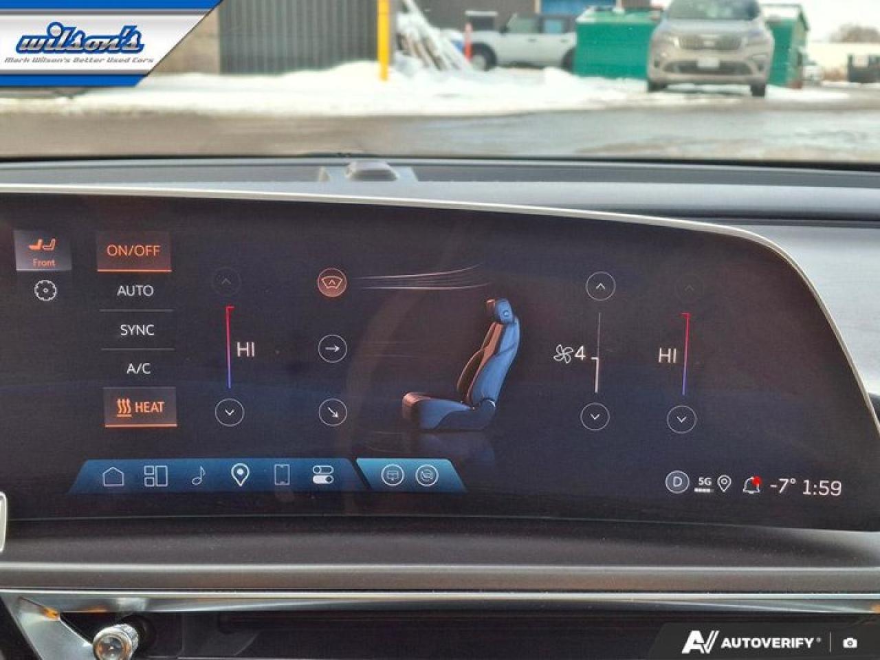 2024 Cadillac LYRIQ Tech Leather | Sunroof | Nav | Heated Seats | CarPlay + Android | Rear Camera | and More ! Photo