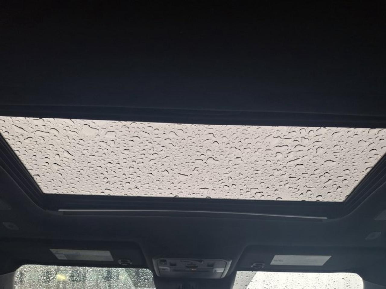 2024 Toyota Tacoma TRD Sport Premium | Leather | Sunroof | Heated + Ventilated Seats | Heated Steering | and More ! Photo