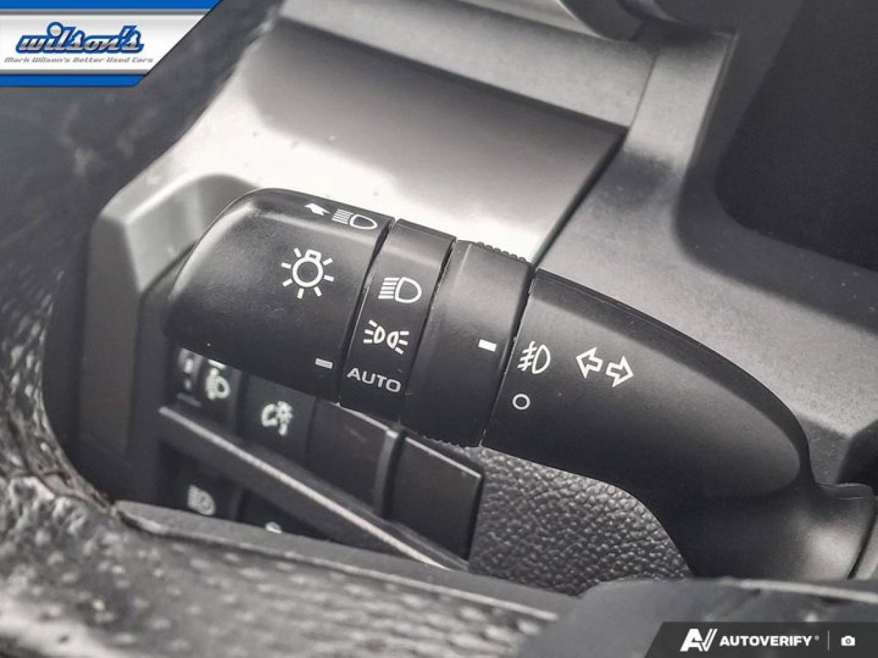 2024 Toyota Tacoma TRD Sport Premium | Leather | Sunroof | Heated + Ventilated Seats | Heated Steering | and More ! Photo