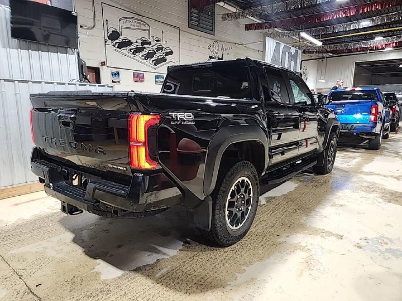 2024 Toyota Tacoma Hybrid TRD Off-Road Premium | Leather | Sunroof | JBL | Heated Wheel | Cooled + Heated Seats & More! Photo