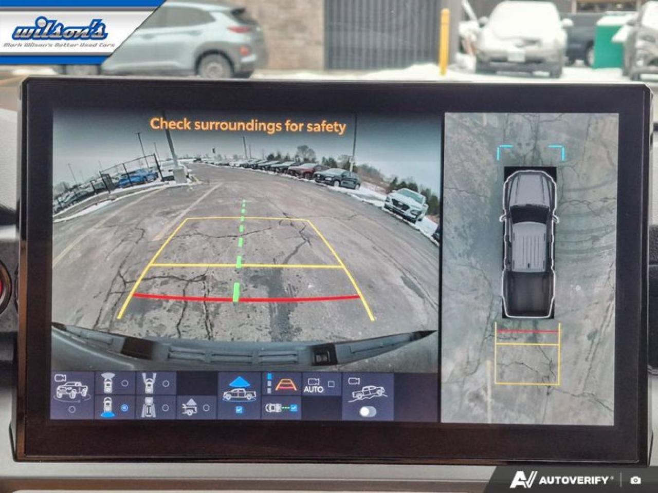 2024 Toyota Tacoma Hybrid TRD Off-Road Premium | Leather | Sunroof | JBL | Heated Wheel | Cooled + Heated Seats & More! Photo