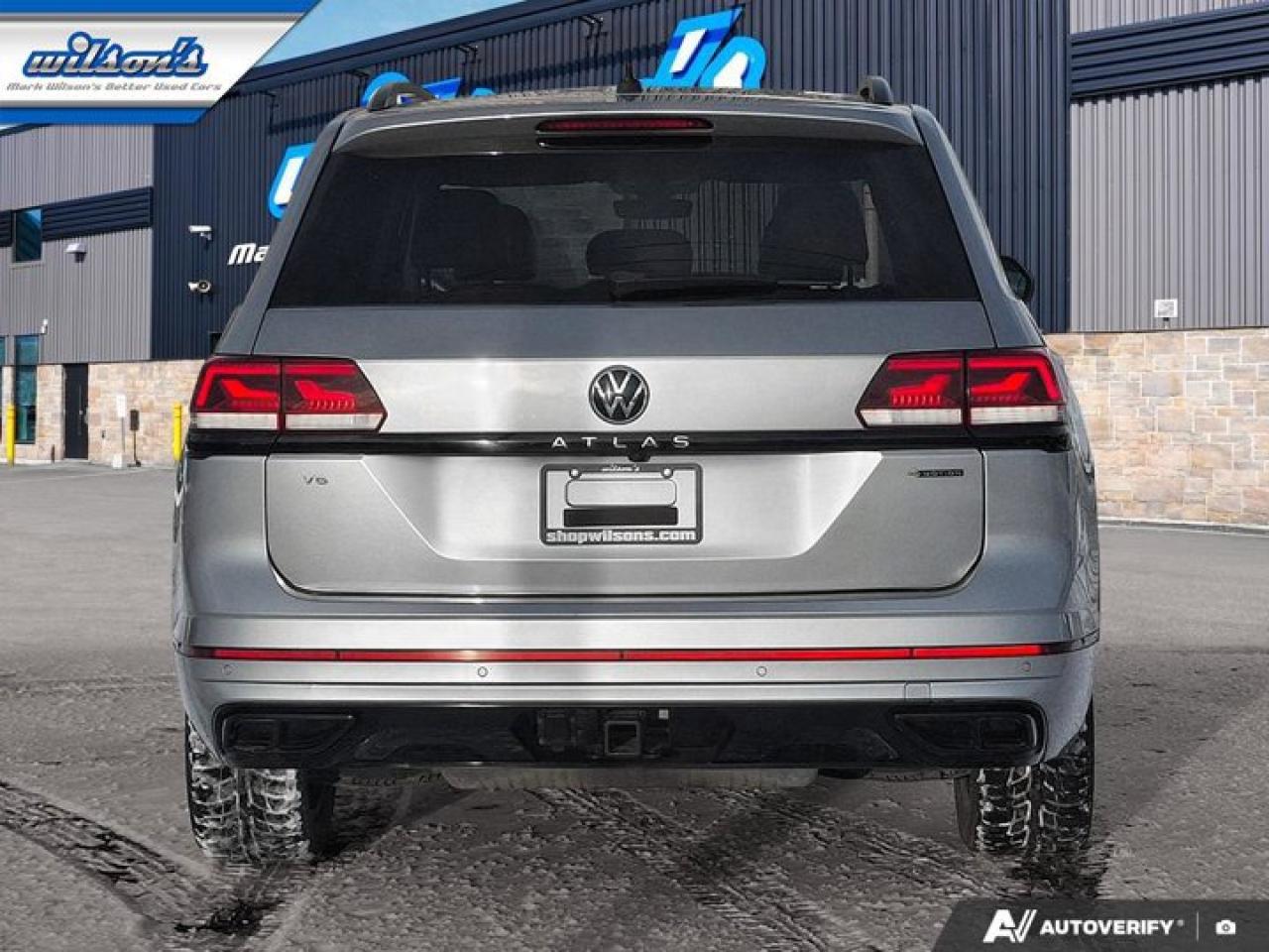 2023 Volkswagen Atlas Highline R-Line AWD | V6 | Leather | Nav | Pano Roof | Cooled + Heated Seats | and More ! Photo