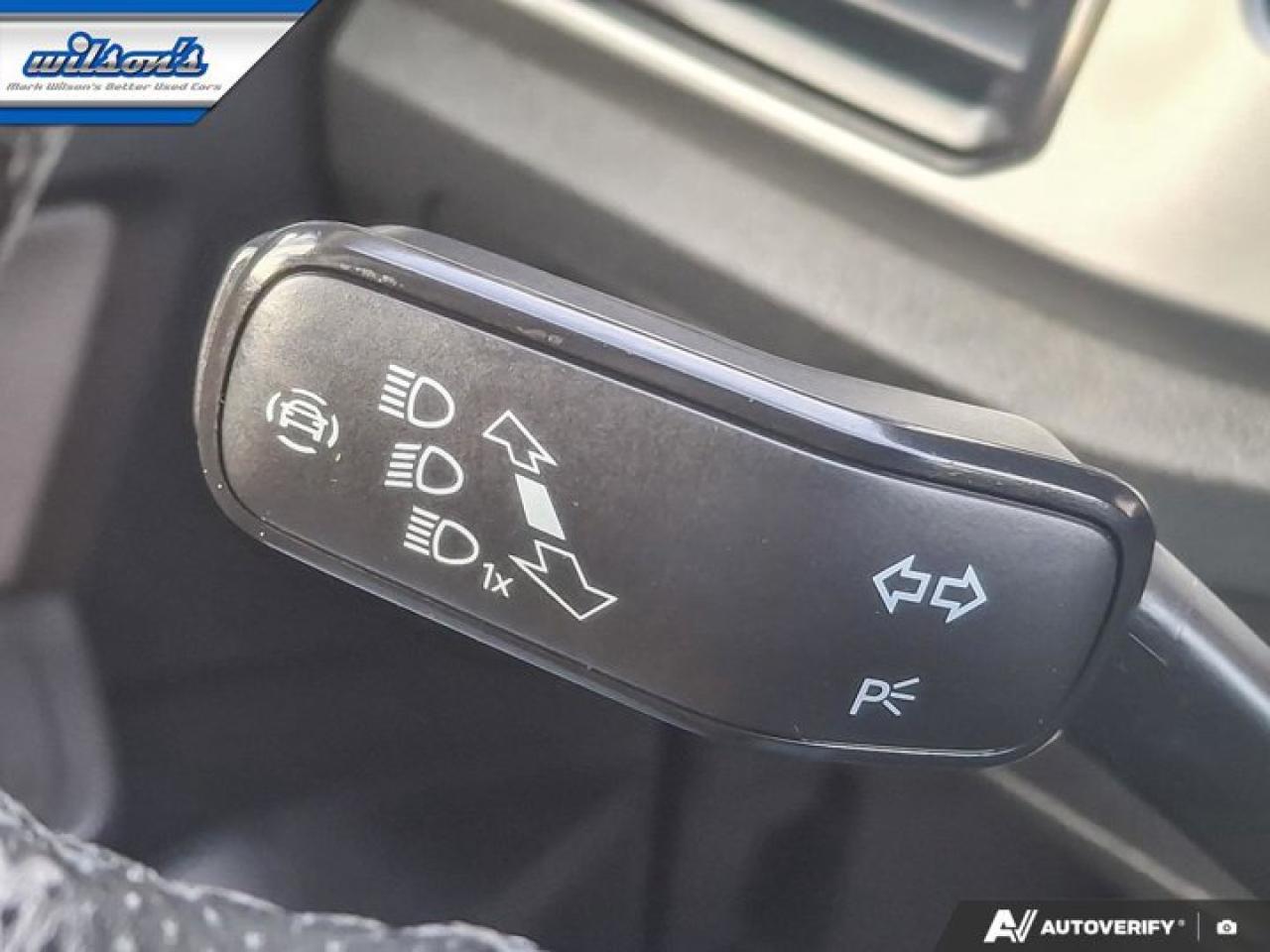 2023 Volkswagen Atlas Highline R-Line AWD | V6 | Leather | Nav | Pano Roof | Cooled + Heated Seats | and More ! Photo