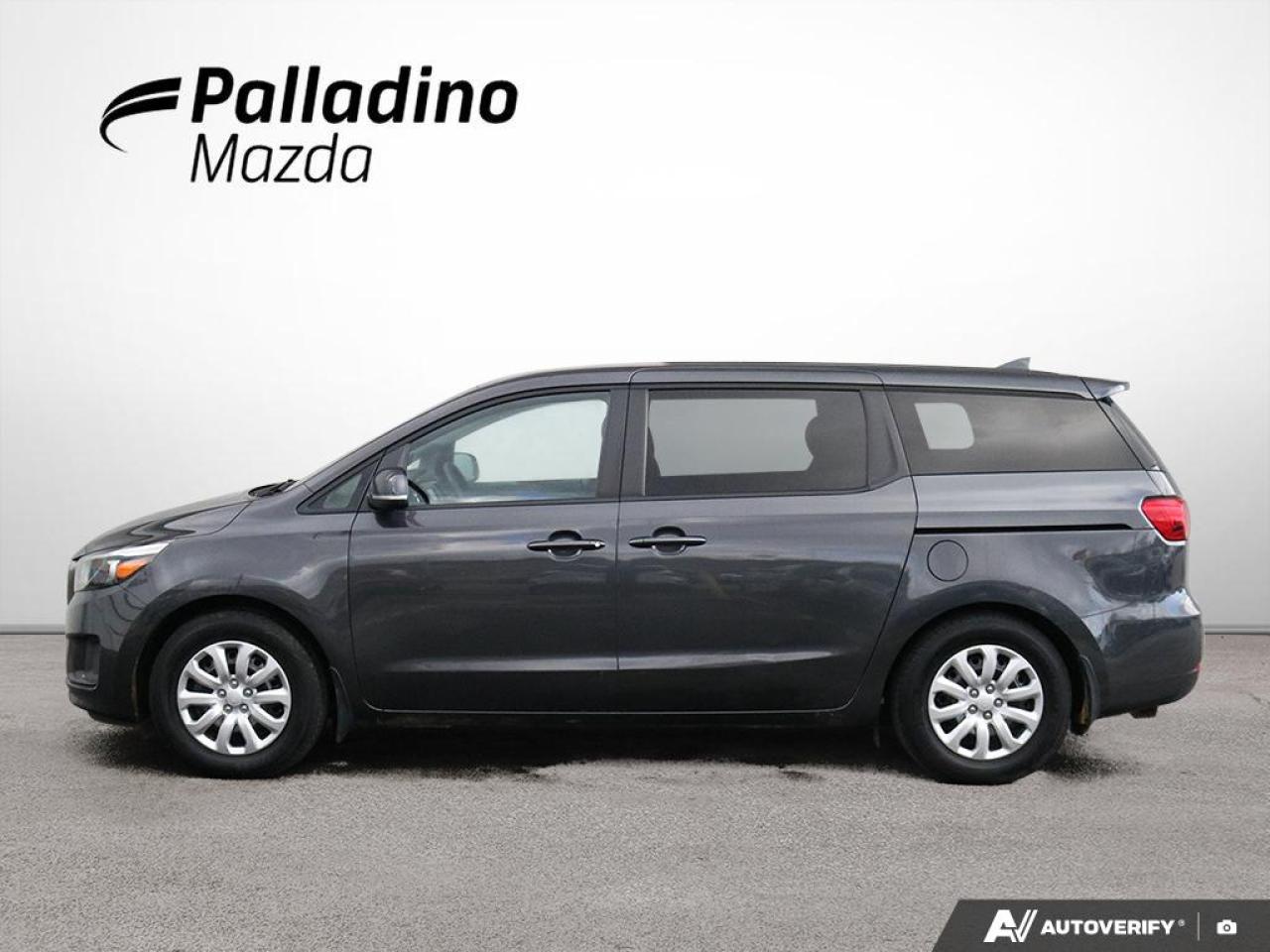 2018 Kia Sedona L Photo