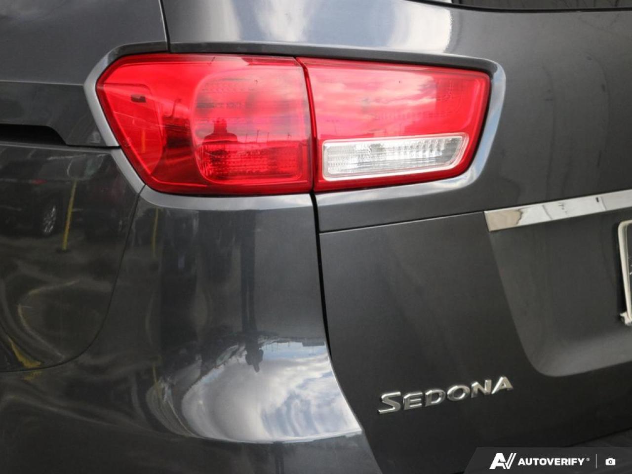 2018 Kia Sedona L Photo