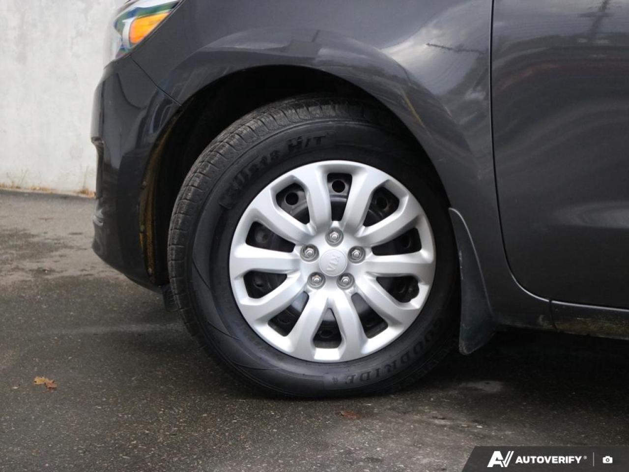 2018 Kia Sedona L Photo