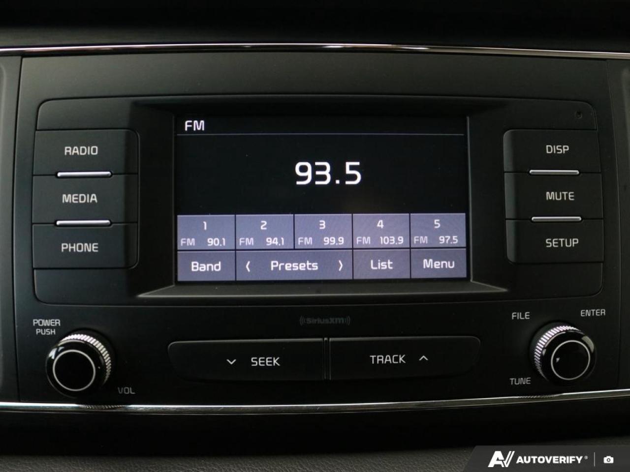 2018 Kia Sedona L Photo