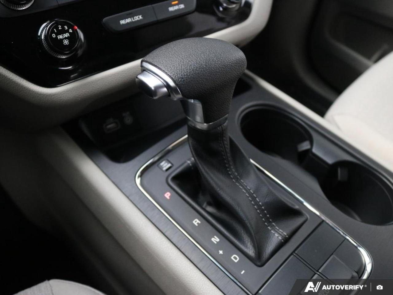 2018 Kia Sedona L Photo