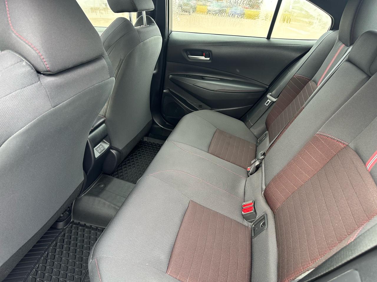 2024 Toyota Corolla SE COROLLA HYBRID Photo