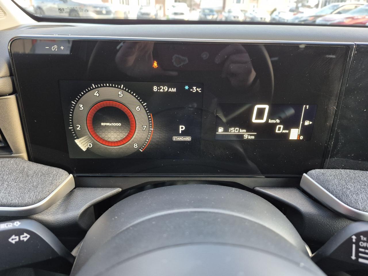 2026 Nissan Kicks S Photo8