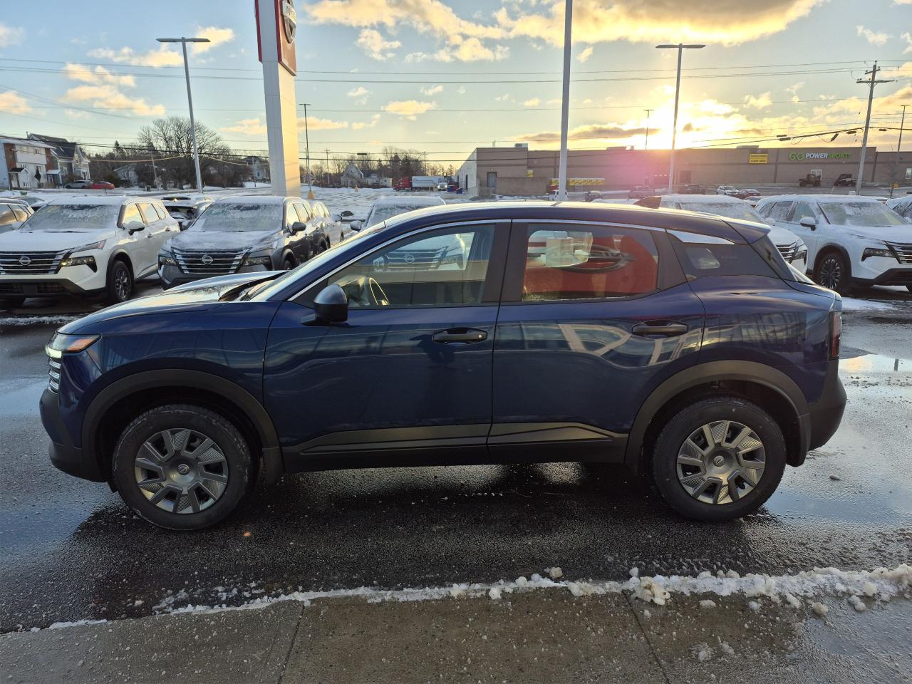 2026 Nissan Kicks S Photo3