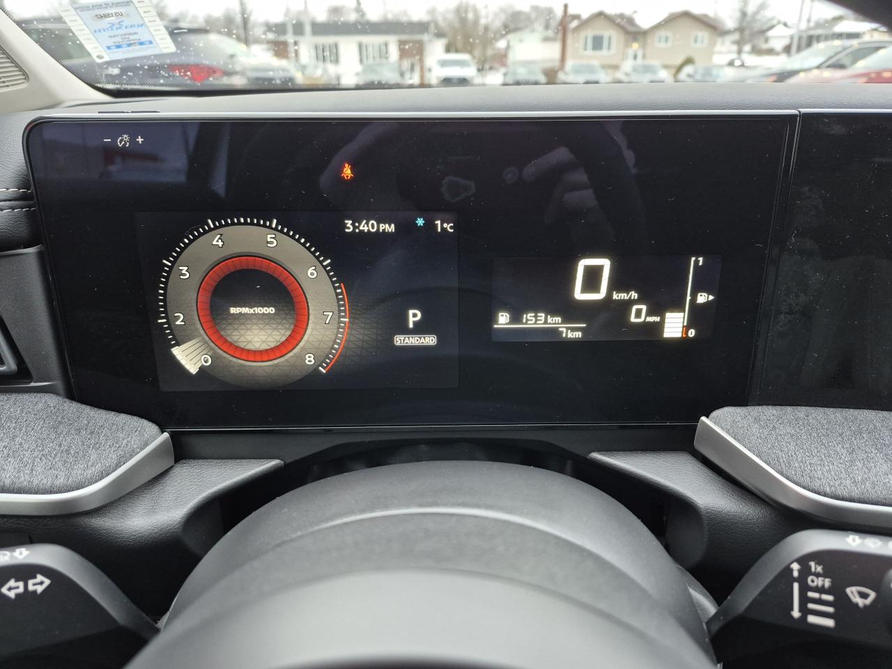 2026 Nissan Kicks SV Photo8