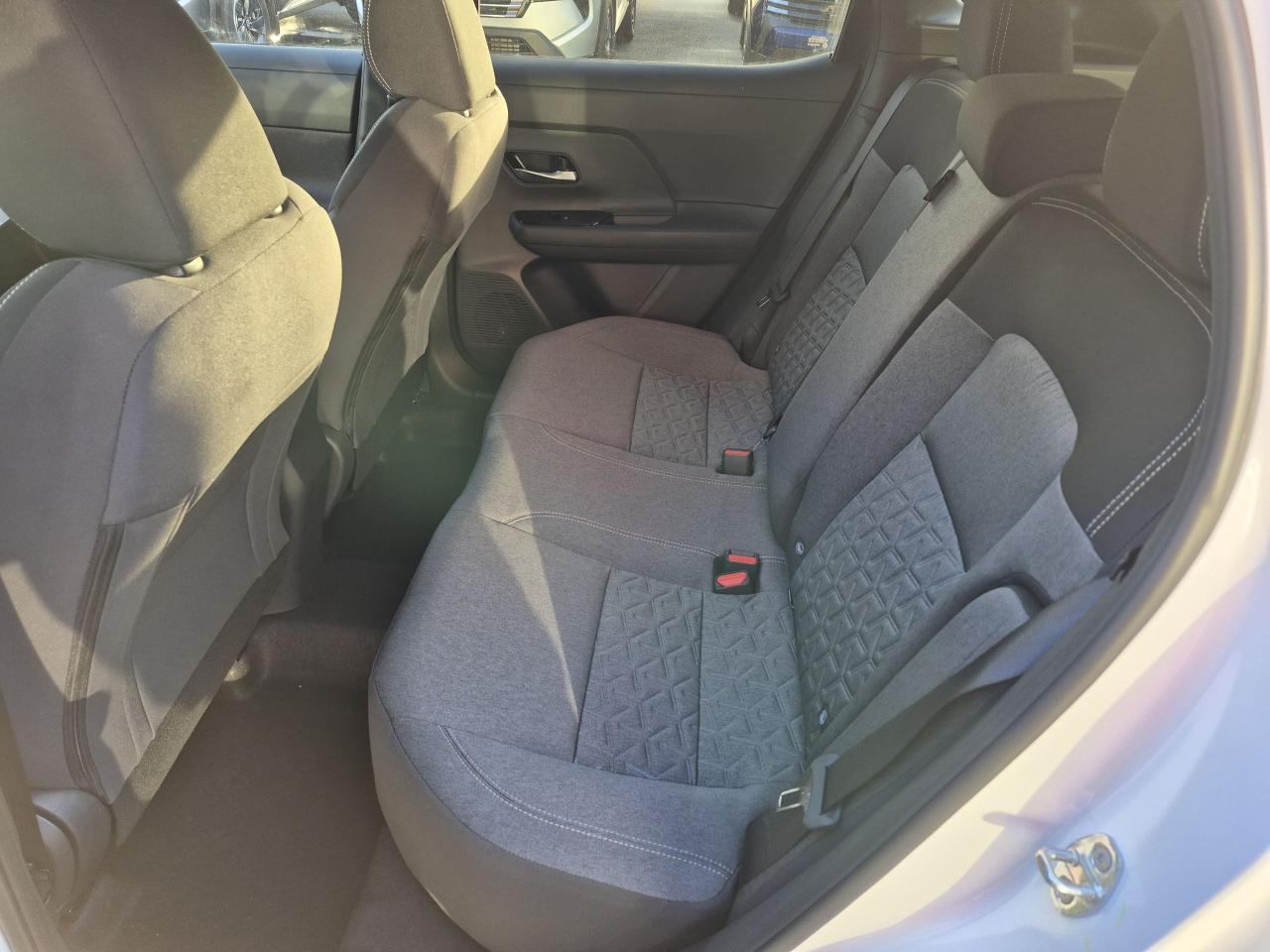 2026 Nissan Kicks SV Photo11