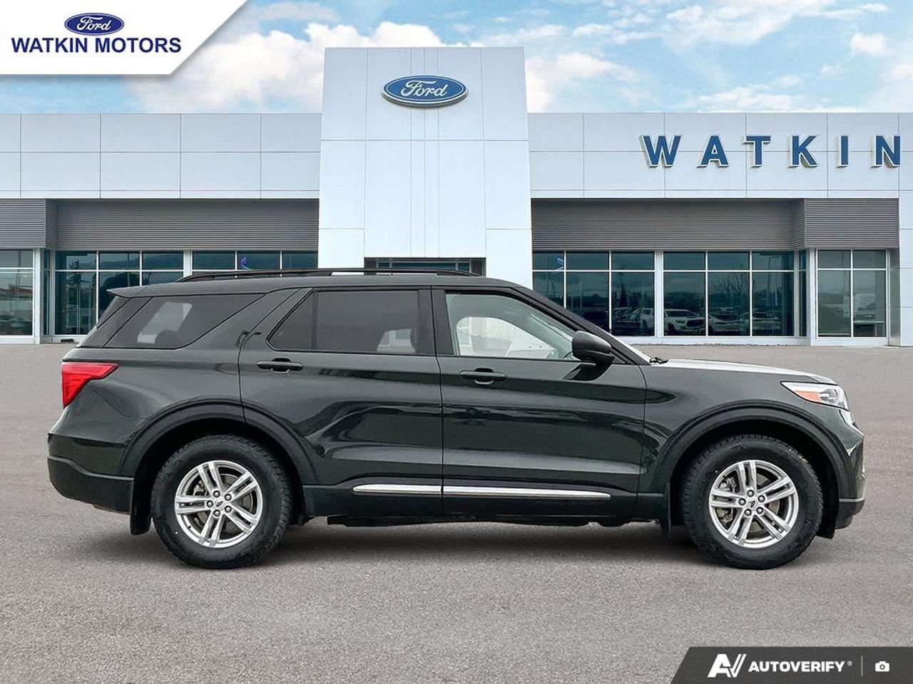 2022 Ford Explorer XLT Photo5