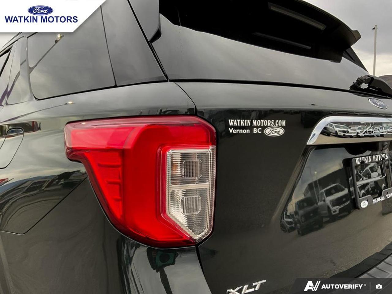 2022 Ford Explorer XLT Photo13