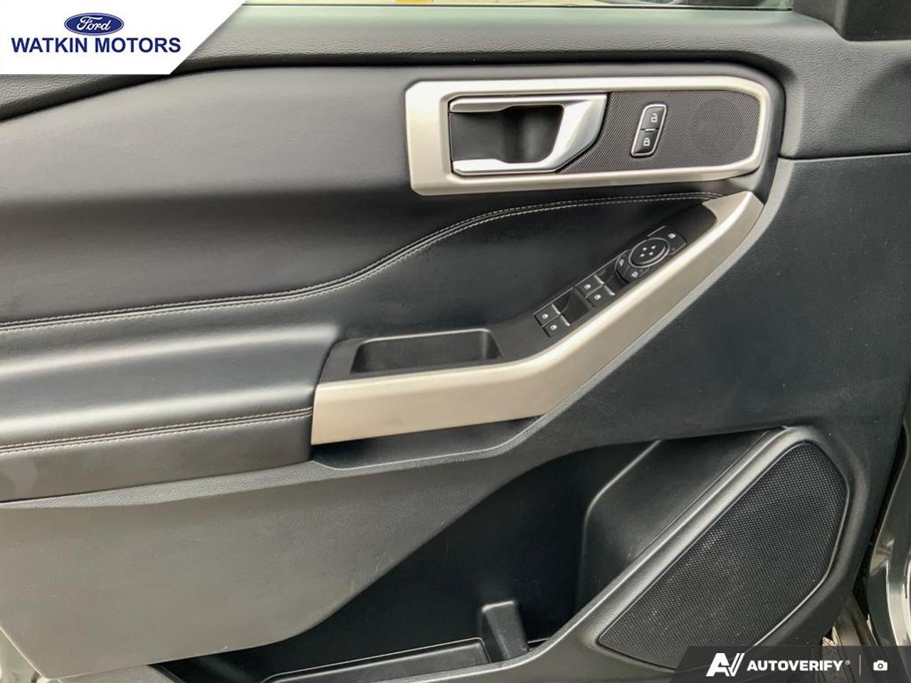 2022 Ford Explorer XLT Photo19