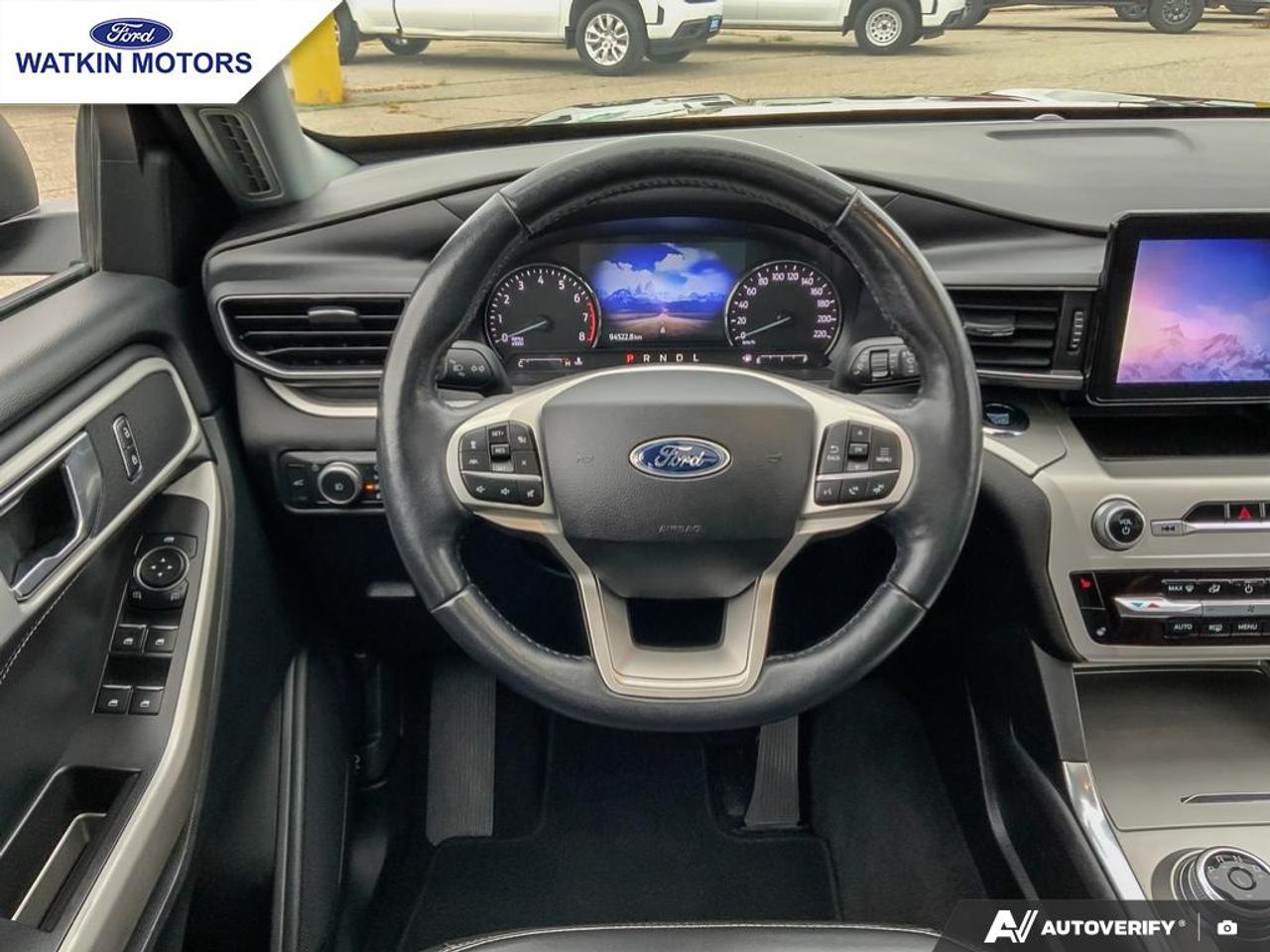 2022 Ford Explorer XLT Photo16