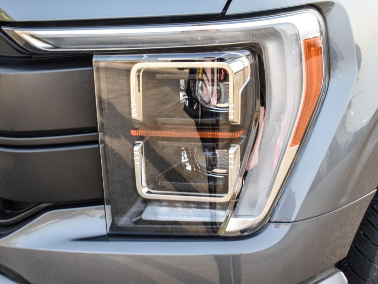 2023 Ford F-150 Lariat 4WD SuperCrew 5.5' Box Photo