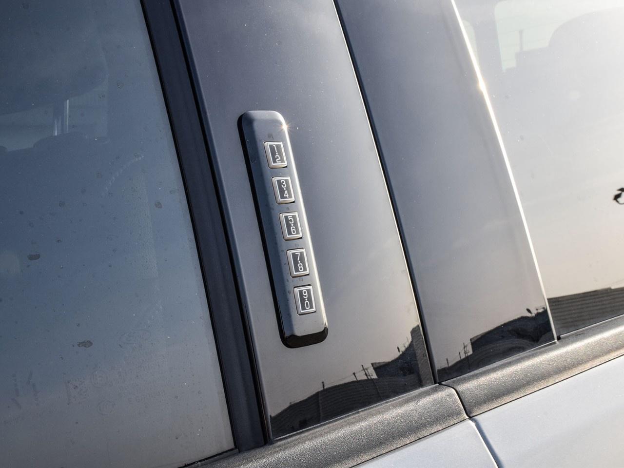 2023 Ford F-150 Lariat 4WD SuperCrew 5.5' Box Photo