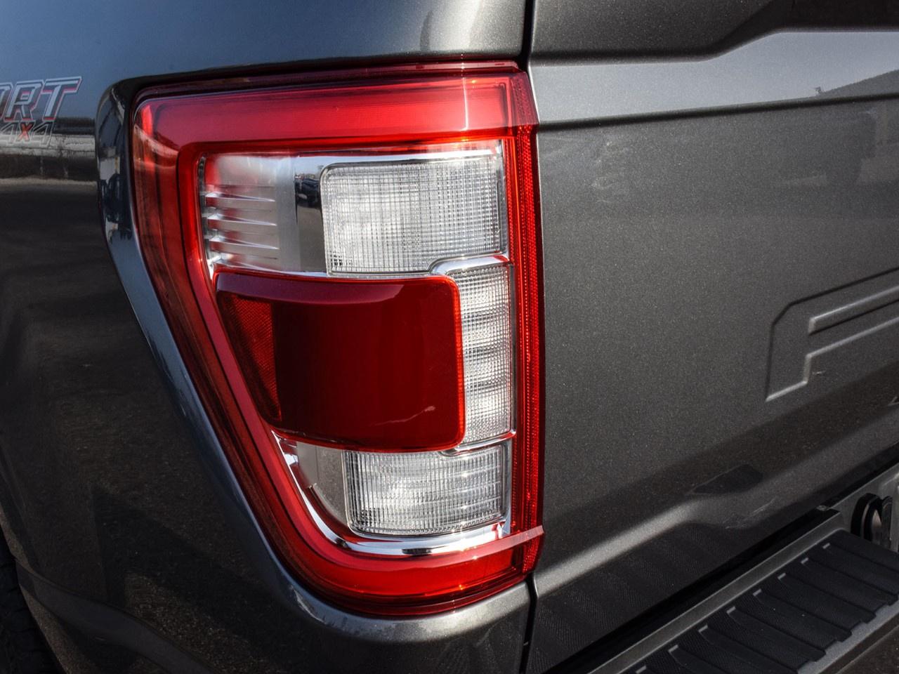 2023 Ford F-150 Lariat 4WD SuperCrew 5.5' Box Photo