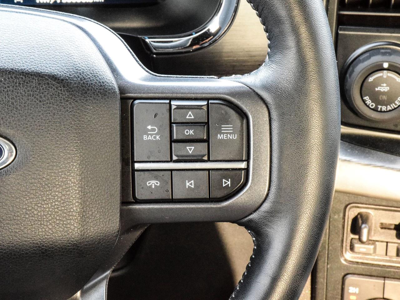 2023 Ford F-150 Lariat 4WD SuperCrew 5.5' Box Photo