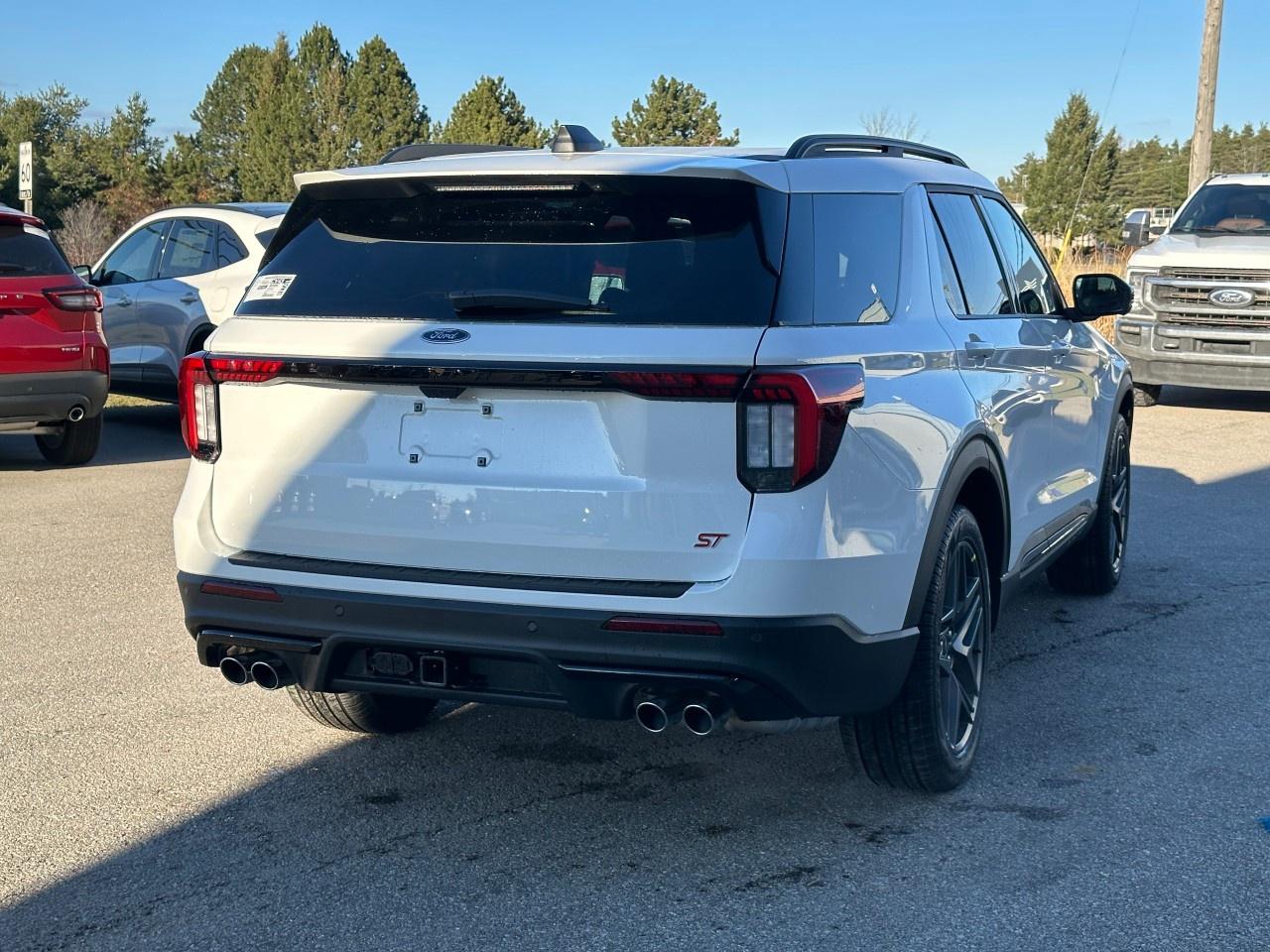 2026 Ford Explorer ST 4WD Photo