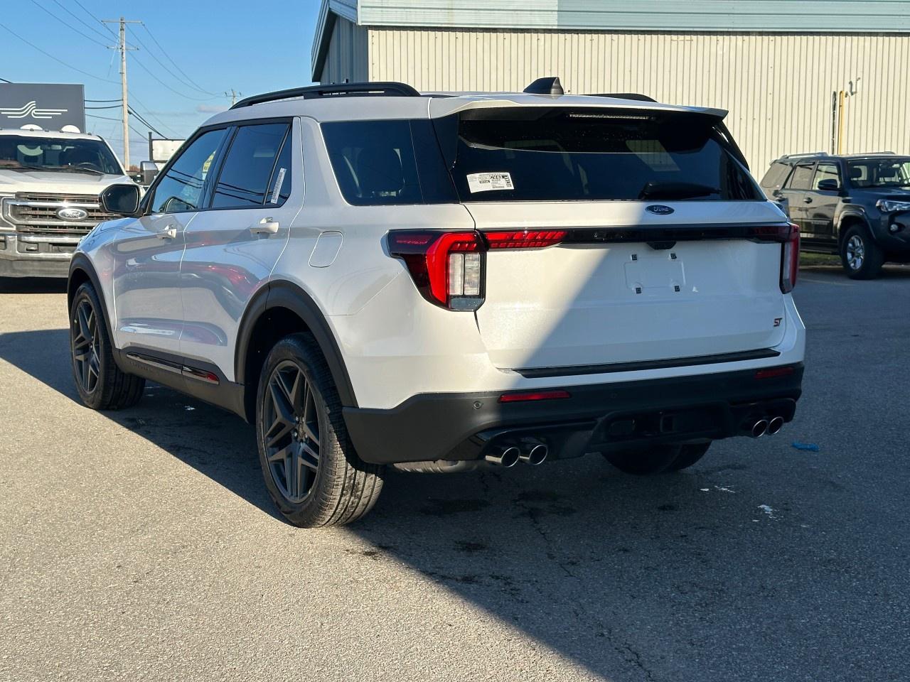 2026 Ford Explorer ST 4WD Photo