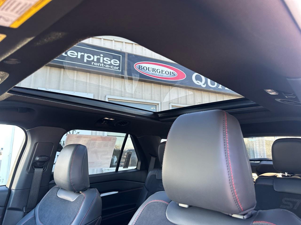 2026 Ford Explorer ST 4WD Photo