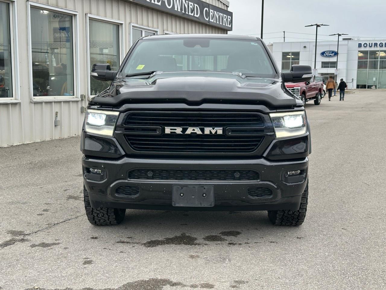 2022 RAM 1500 Laramie 4x4 Crew Cab 5'7" Box Photo2