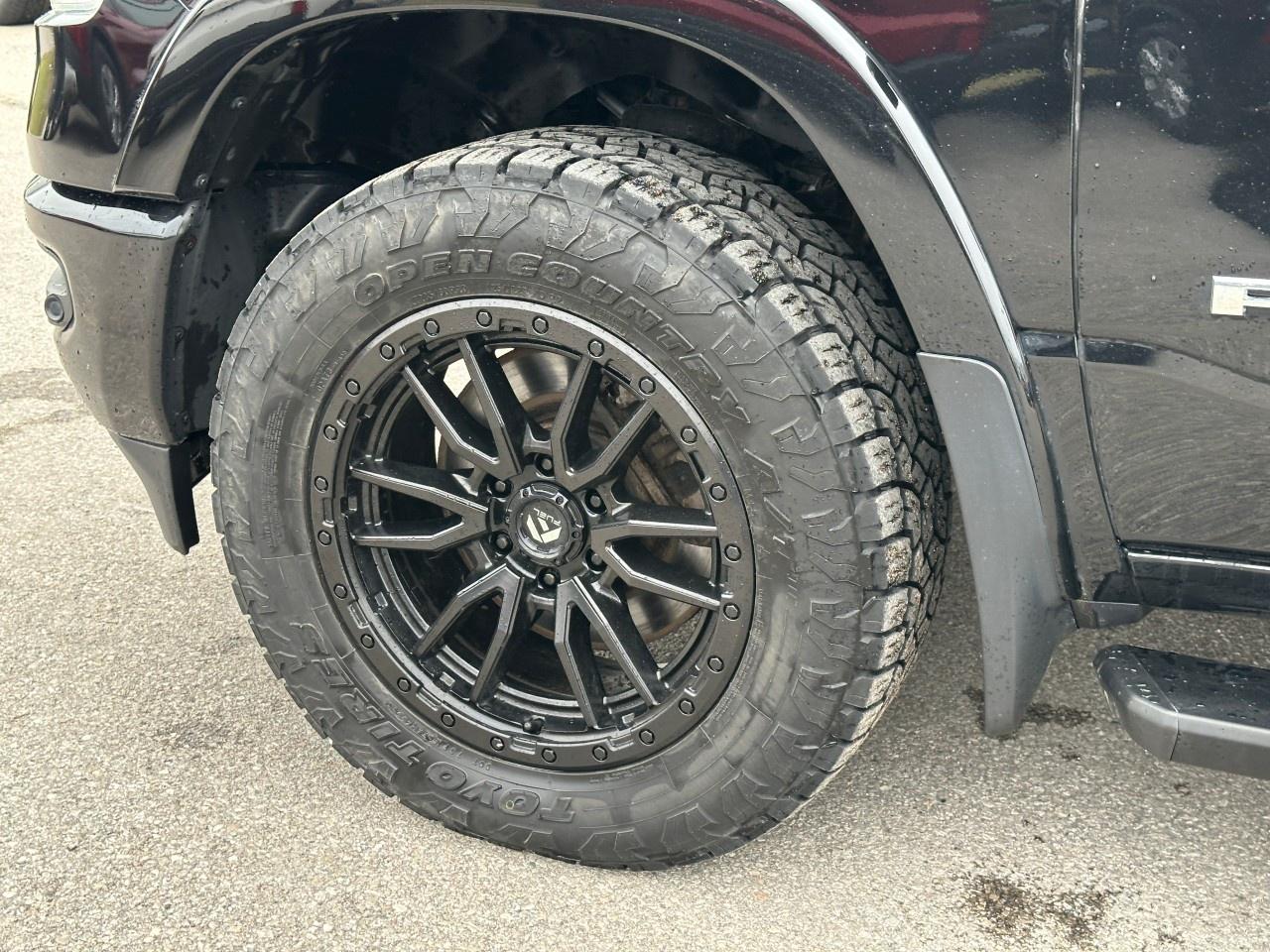 2022 RAM 1500 Laramie 4x4 Crew Cab 5'7" Box Photo