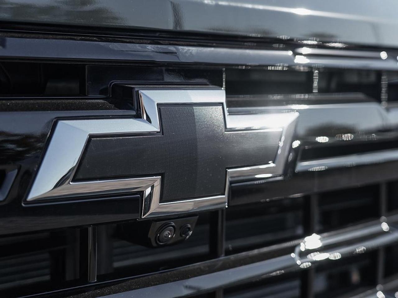 2026 Chevrolet Silverado 2500 HD 4WD Crew Cab Standard Box LT Photo