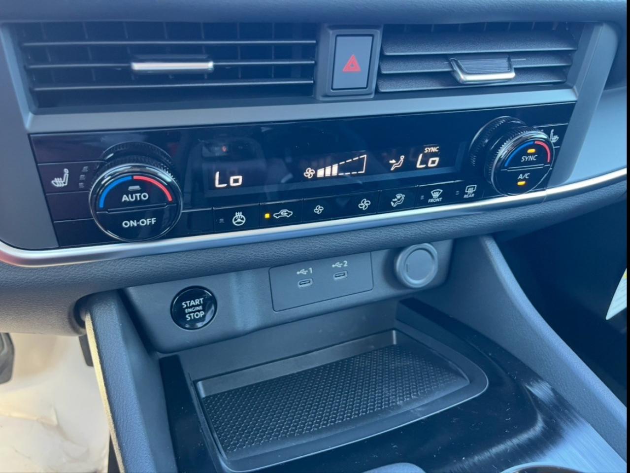 2025 Nissan Rogue AWD S Photo