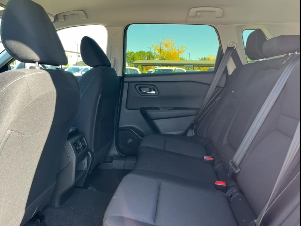 2025 Nissan Rogue AWD S Photo