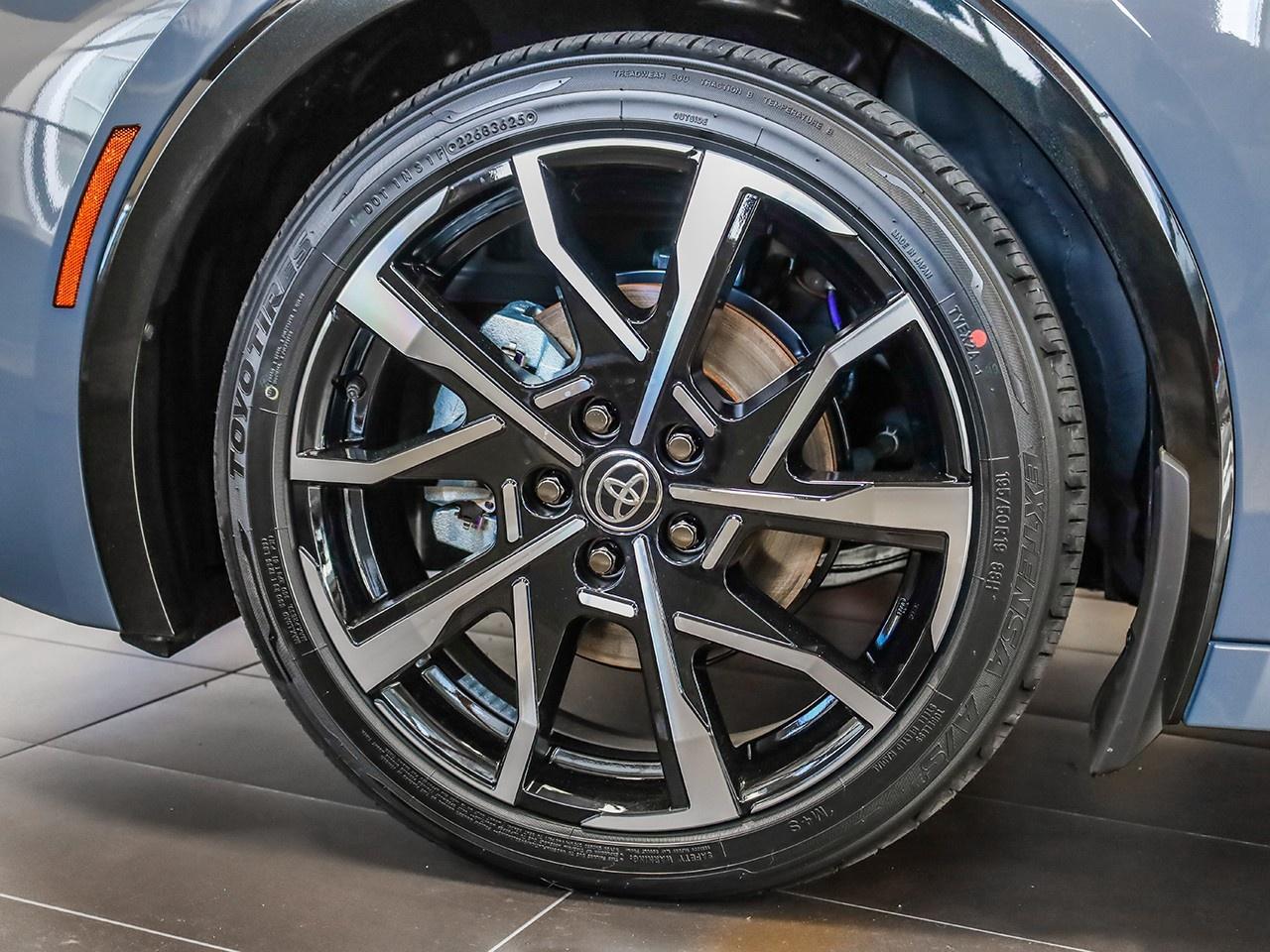 2026 Toyota Prius Plug-In Hybrid XSE Package Photo