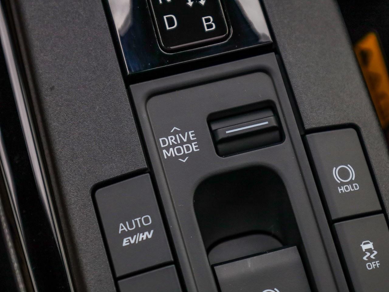 2026 Toyota Prius Plug-In Hybrid XSE $8000 IN TOTAL SAVINGS AVAILABLE!! Photo