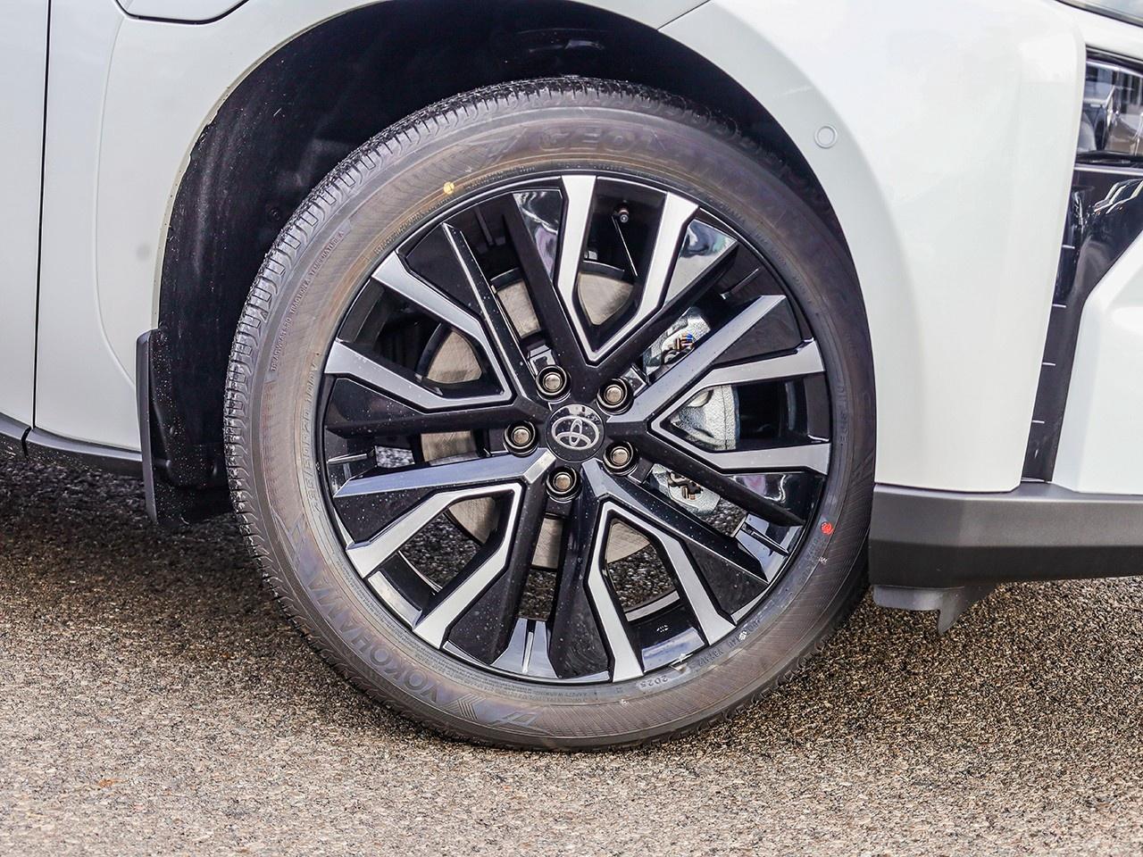 2026 Toyota bZ LIMITED Photo