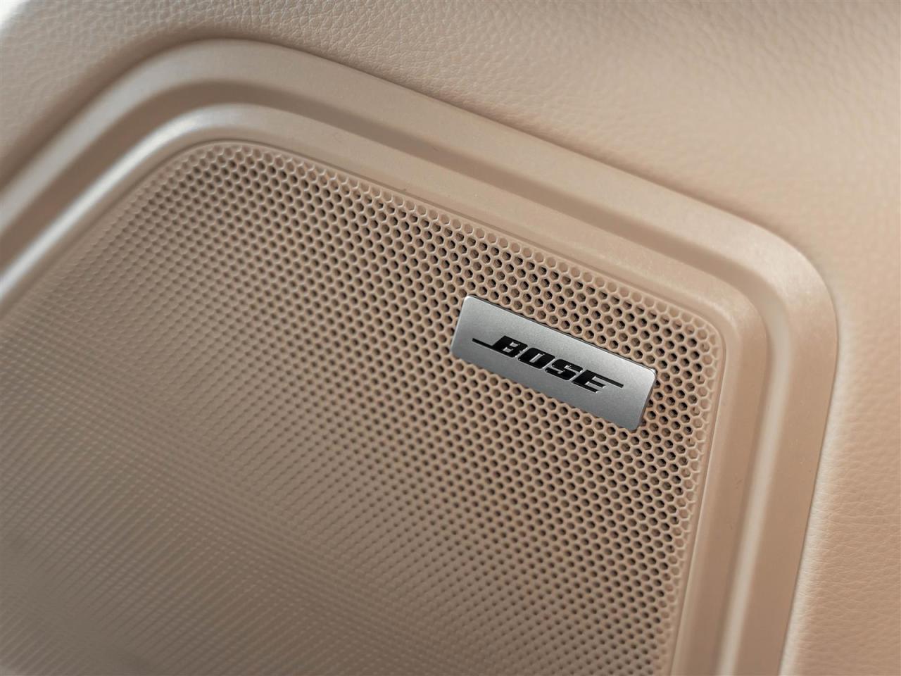 2019 Porsche Macan $440 BI WEEKLY $2500 DOWN |S|PREMIUM PLUS|BLINDSPOT|LANE DEPART|BOSE|ACCIDENT FREE Photo