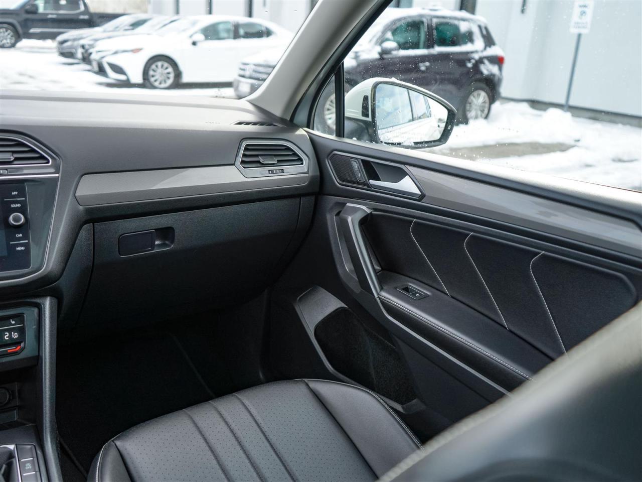 2024 Volkswagen Tiguan COMFORTLINE | PANORAMIC ROOF | NO ACCIDENTS Photo