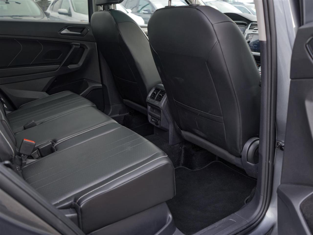 2024 Volkswagen Tiguan COMFORTLINE | PANORAMIC ROOF | NO ACCIDENTS Photo