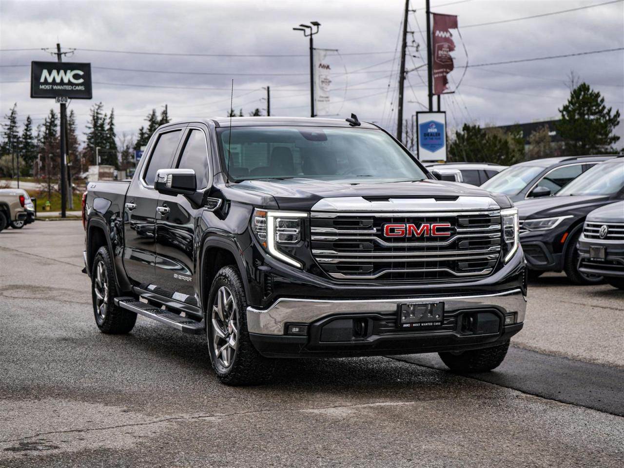 2023 GMC Sierra 1500 CREW | SLT | 5.3L V8 4x4 | LEATHER | X31 PKG Photo