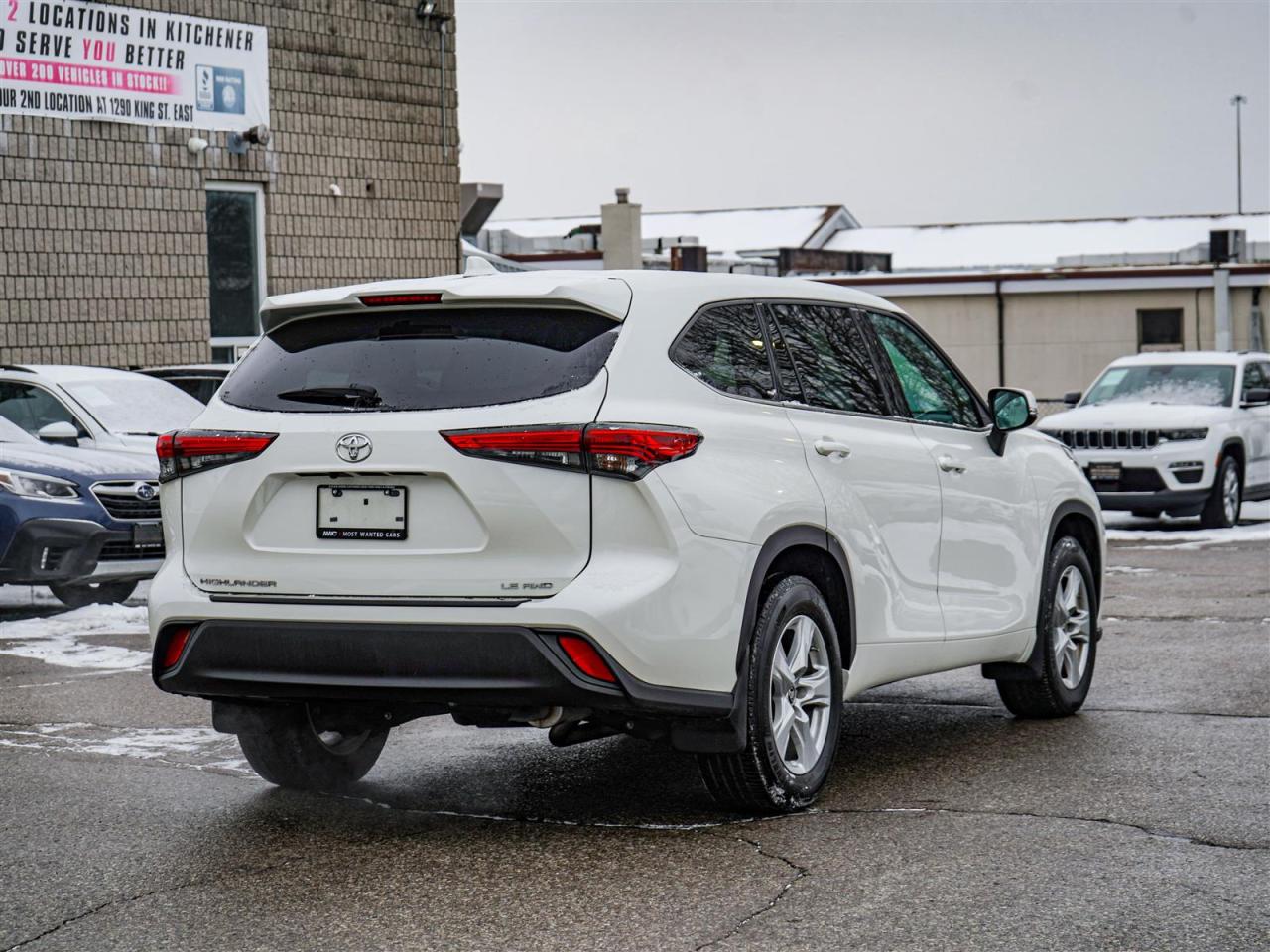 2020 Toyota Highlander LE | AWD | NO ACCIDENTS | 7 PASSENGER Photo