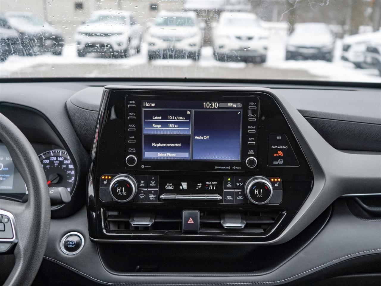 2020 Toyota Highlander LE | AWD | NO ACCIDENTS | 7 PASSENGER Photo