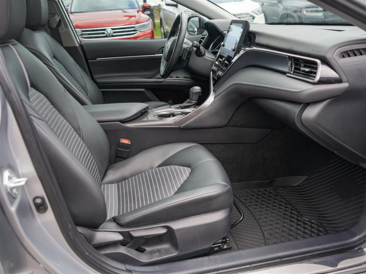 2024 Toyota Camry SE | UPGRADE | NO ACCIDENTS | 10 TOYOTA SERV REC Photo