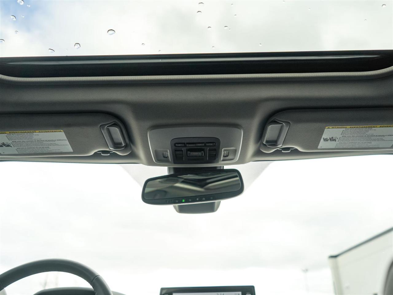 2024 Toyota Camry SE | UPGRADE | NO ACCIDENTS | 10 TOYOTA SERV REC Photo