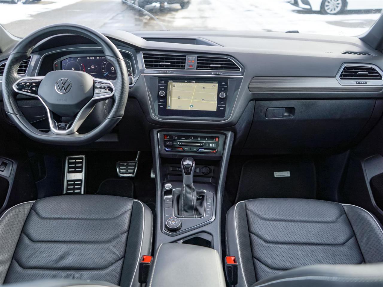 2023 Volkswagen Tiguan HIGHLINE | R-LINE | NO ACCIDENTS | VW SERVICED Photo