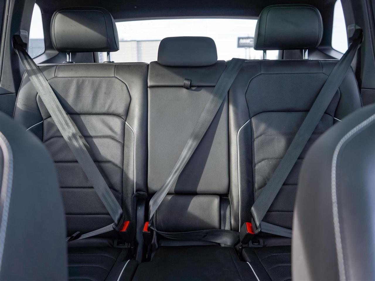 2023 Volkswagen Tiguan HIGHLINE | R-LINE | NO ACCIDENTS | VW SERVICED Photo