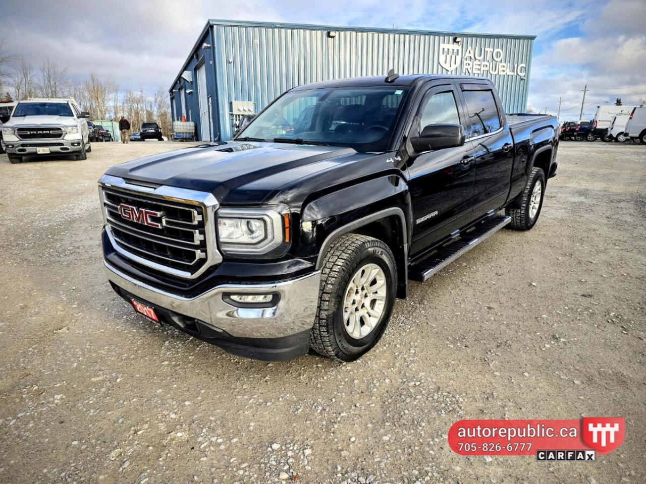 Used 2017 GMC Sierra 1500 SLE Certified 4x4 5.3L V8 Crew Cab 6.5ft Box for sale in Orillia, ON