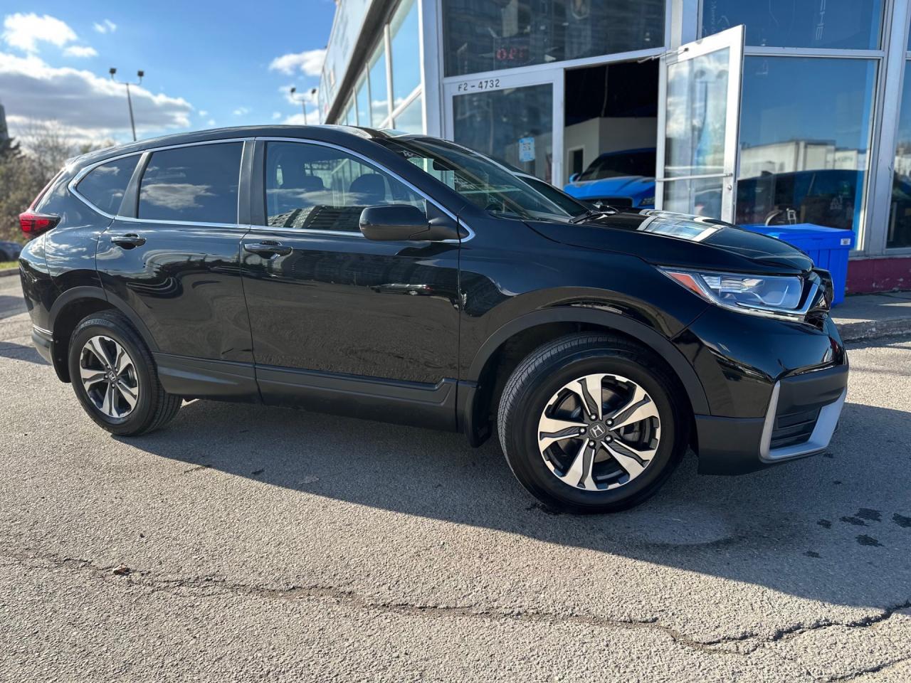 2021 Honda CR-V LX Photo0